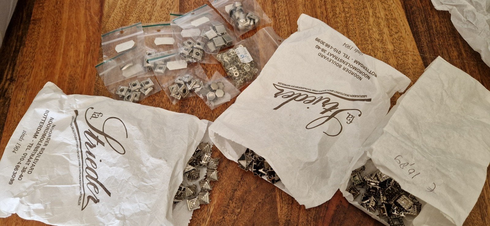 Heel veel soorten studs, meeste gekocht bij Strieder, Ophalen of Verzenden, Nieuw