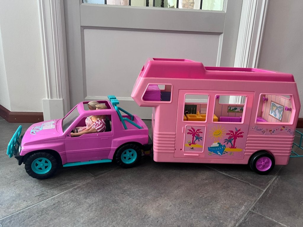 Holiday Mobil Steffi / Barbie (Auto+caravan/camper), Kinderen en Baby's, Speelgoed | Poppenhuizen, Ophalen, Gebruikt, Toebehoren