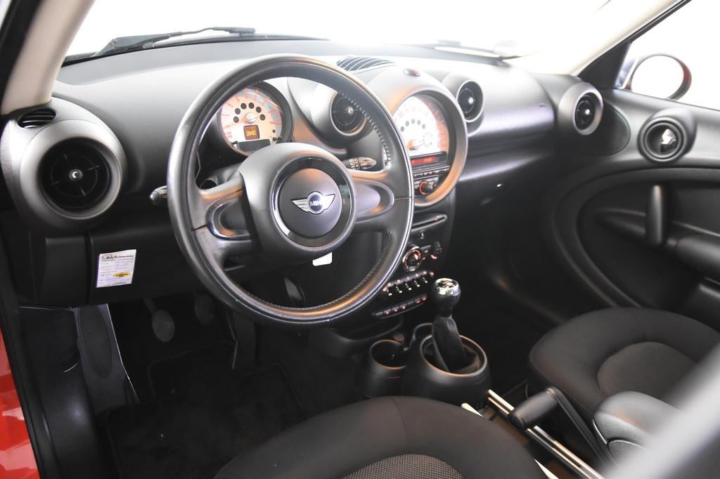 MINI Countryman 1.6 Cooper Pepper *Stoelverwarming*PDC*Airco, Auto's, Voorwielaandrijving, Euro 5, Stof, Zwart