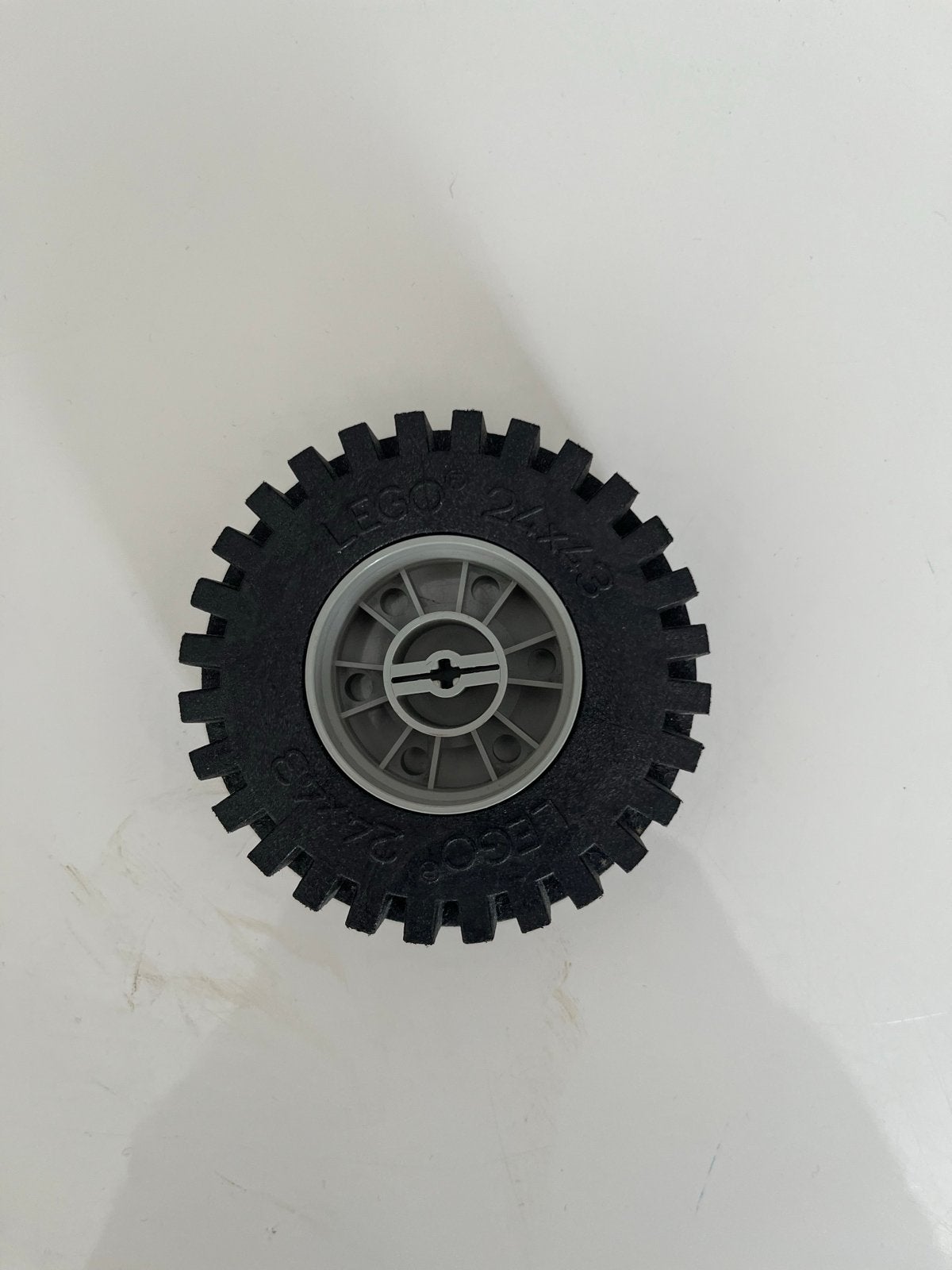 LEGO Technic Wiel 24x43 met Zwarte Band 24x43 (3739/3740), Gebruikt, Lego, Ophalen of Verzenden, Technic