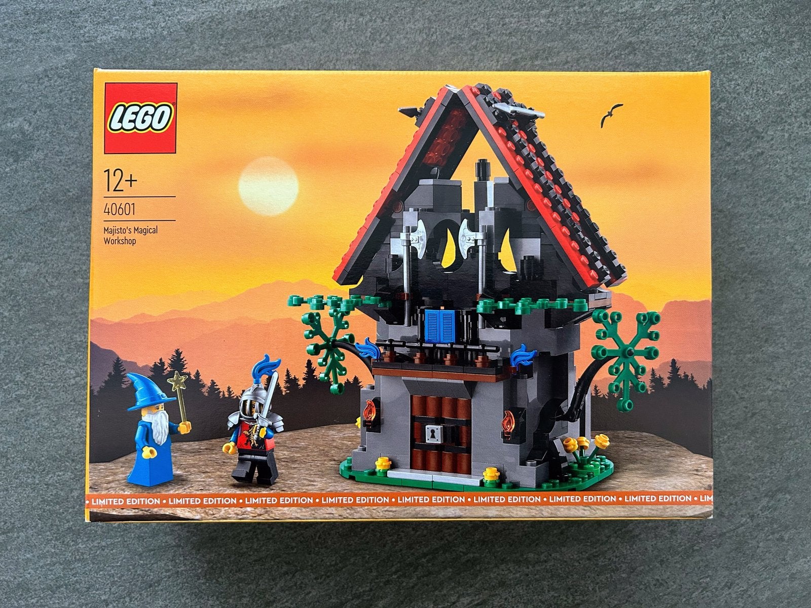 Lego Limited Edition 40601 Majisto’s Magical Workshop *SEALE, Nieuw, Ophalen of Verzenden, Castle, Complete set