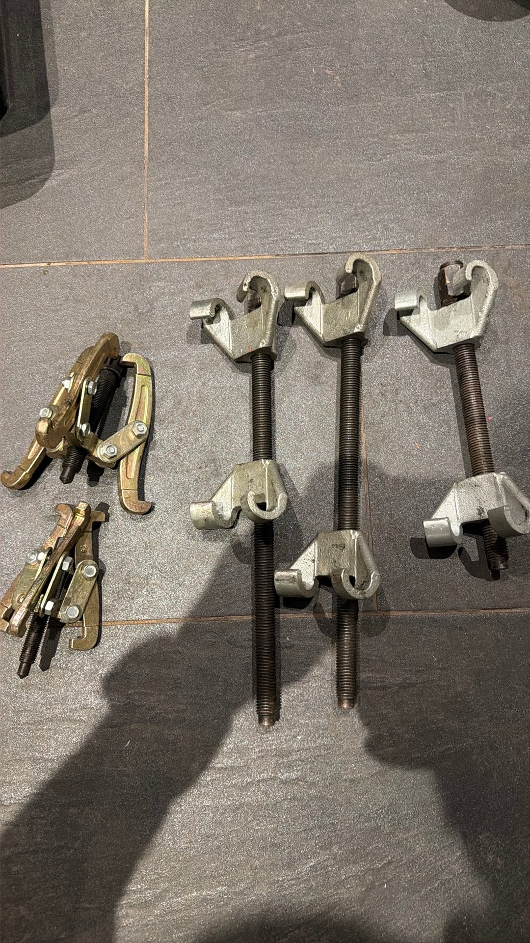 Drie autoveer spanners en twee poelietrekkers, Ophalen of Verzenden, Gebruikt