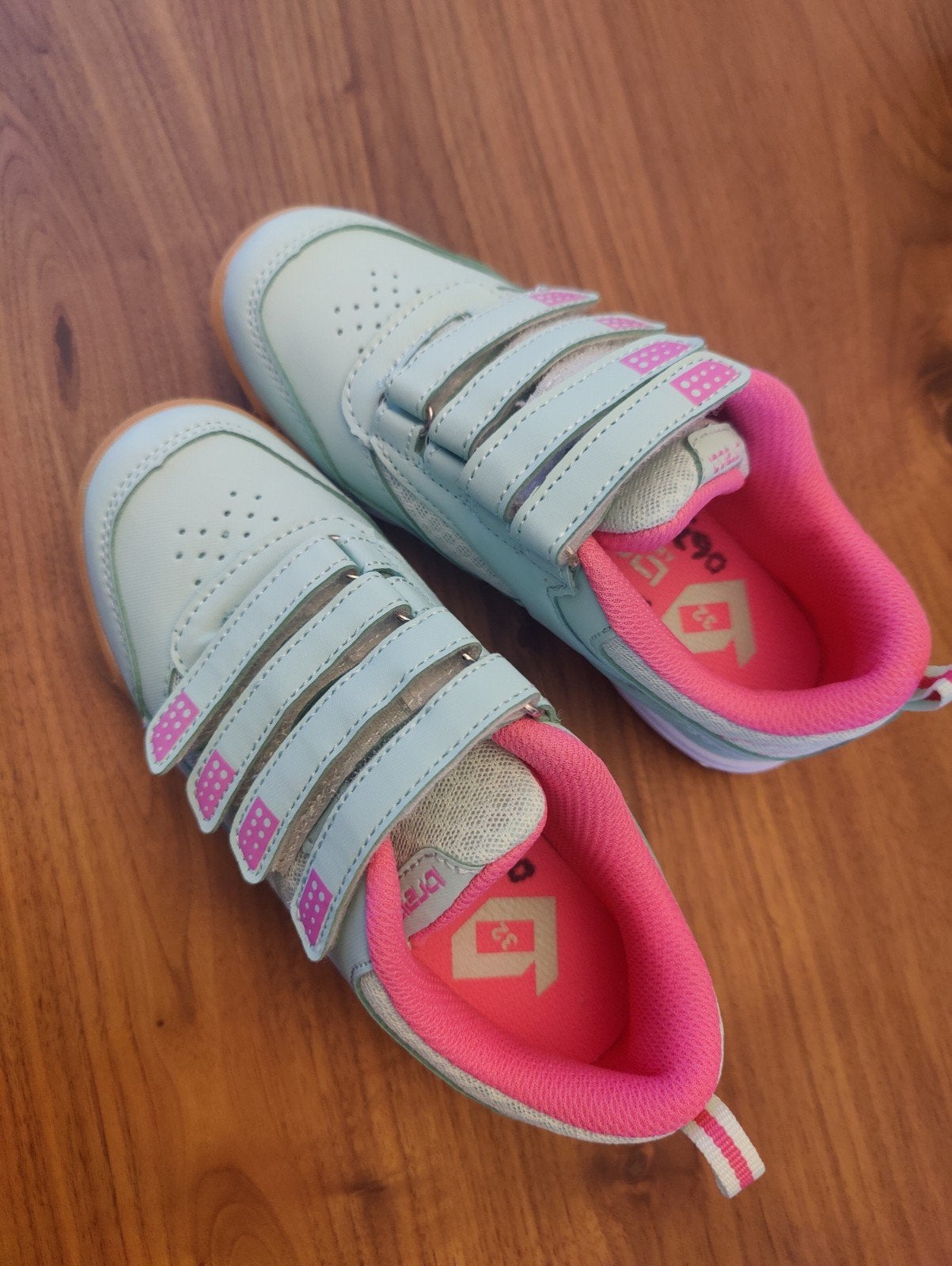 Brabo hockeyschoen indoor maat 32 als nieuw, Sport en Fitness, Ophalen, Zo goed als nieuw