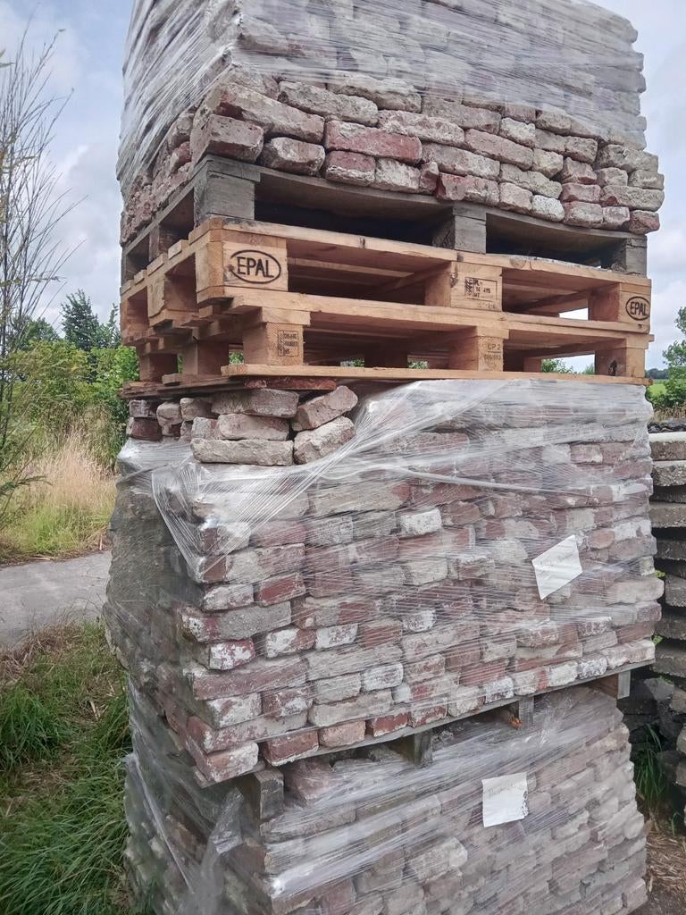 2000 stalstenen friese handvorm, Ophalen, Beton, Klinkers