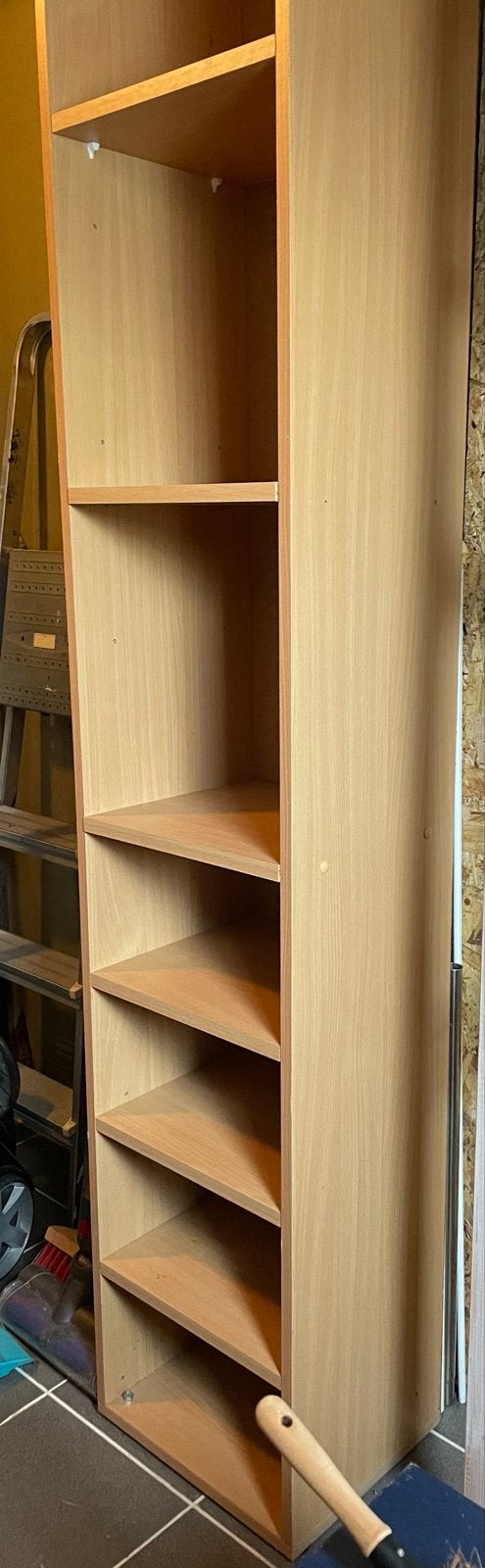 Gratis Boekenkast met Verstelbare Planken, Ophalen, Met plank(en), Gebruikt, 200 cm of meer