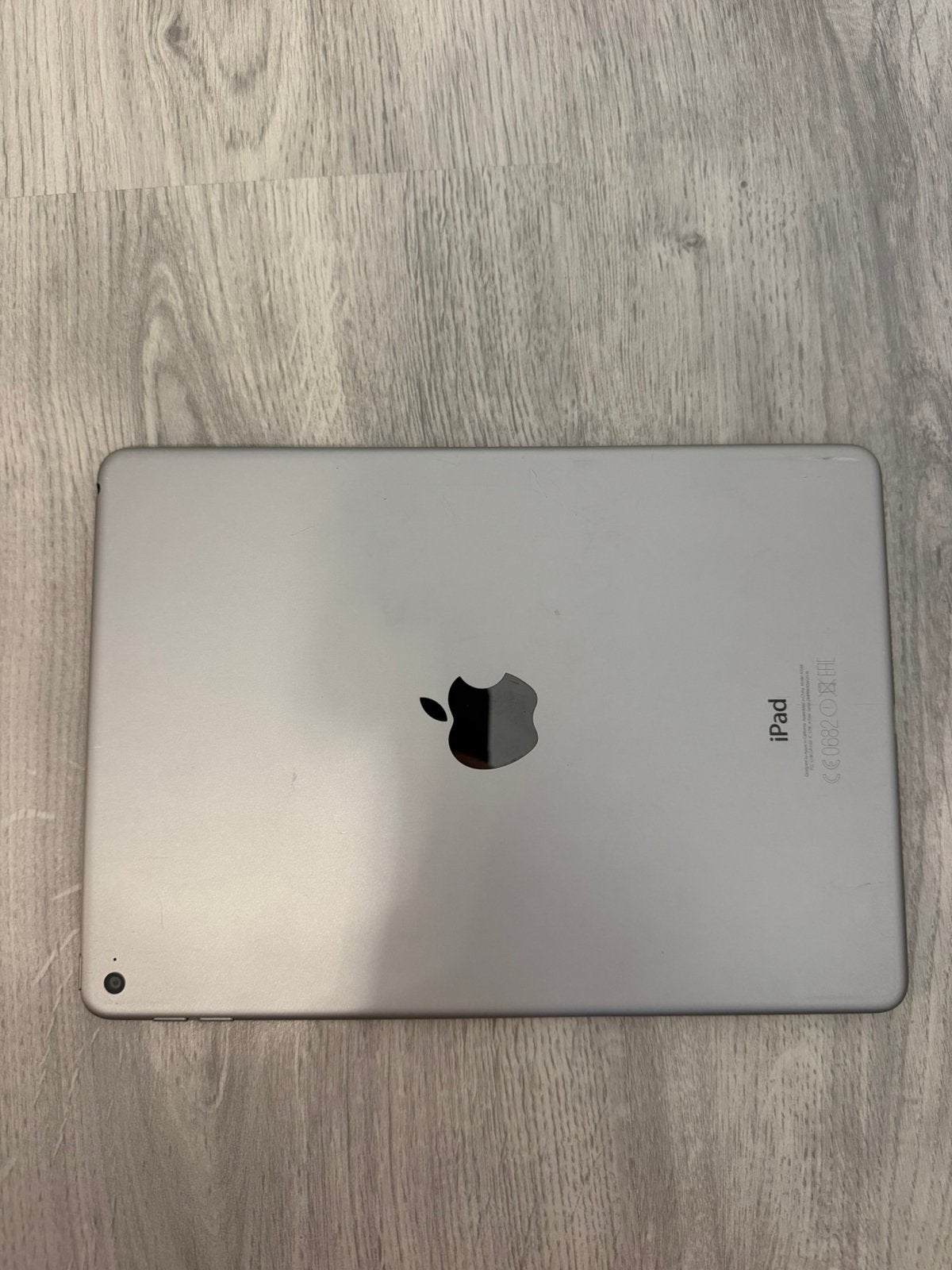 Foto 7 van Apple iPad Air 2 - Wi-Fi - 64GB - Space Gray 2016