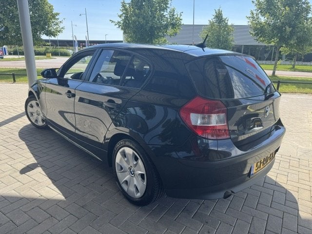 BMW 1-serie 116i 116 PK (bj 2005), Auto's, Stof, Gebruikt, Zwart, 4 cilinders