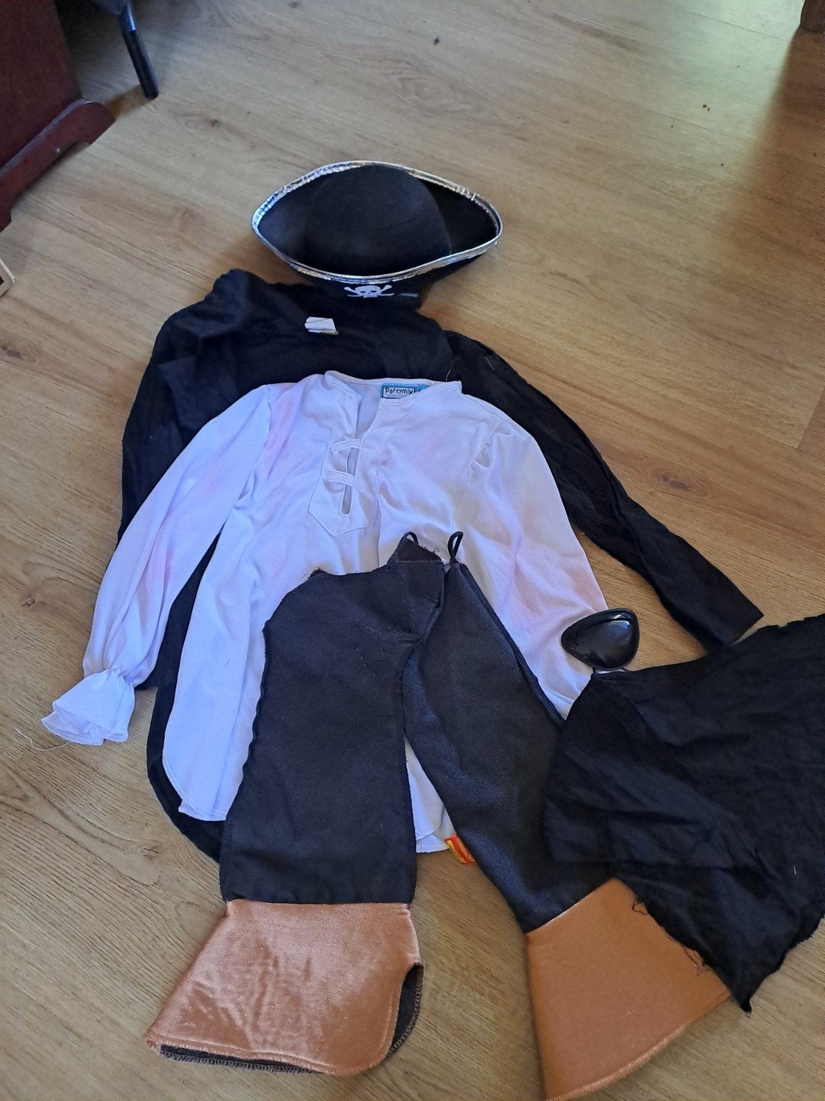 piraten kostuum, verkleedkleding 116, Kinderen en Baby's, Carnavalskleding en Verkleedspullen, Ophalen, 110 t/m 116, Jongen of Meisje