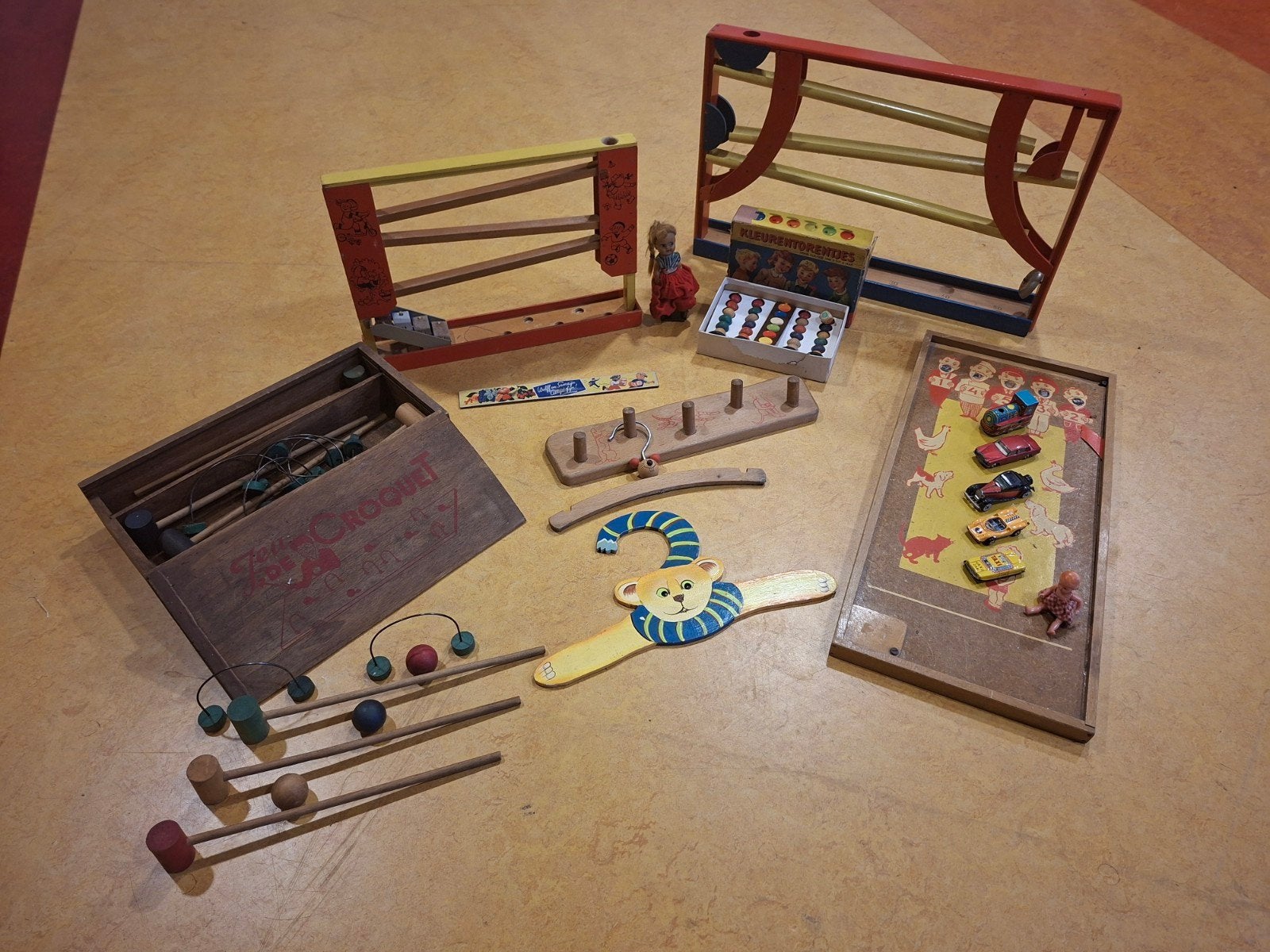 Pakket nostalgisch retro speelgoed en decoratie, Ophalen of Verzenden