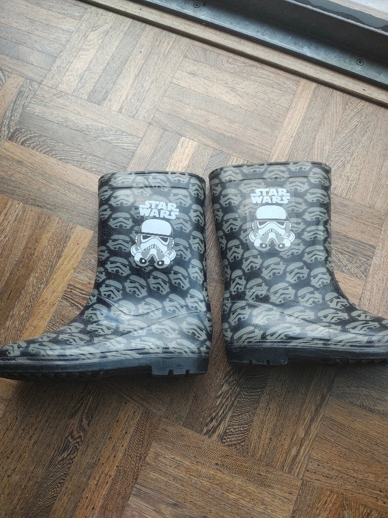 Star wars laarzen maat 32, Kleding | Heren, Zwart, Ophalen of Verzenden, Regenlaarzen, Gedragen