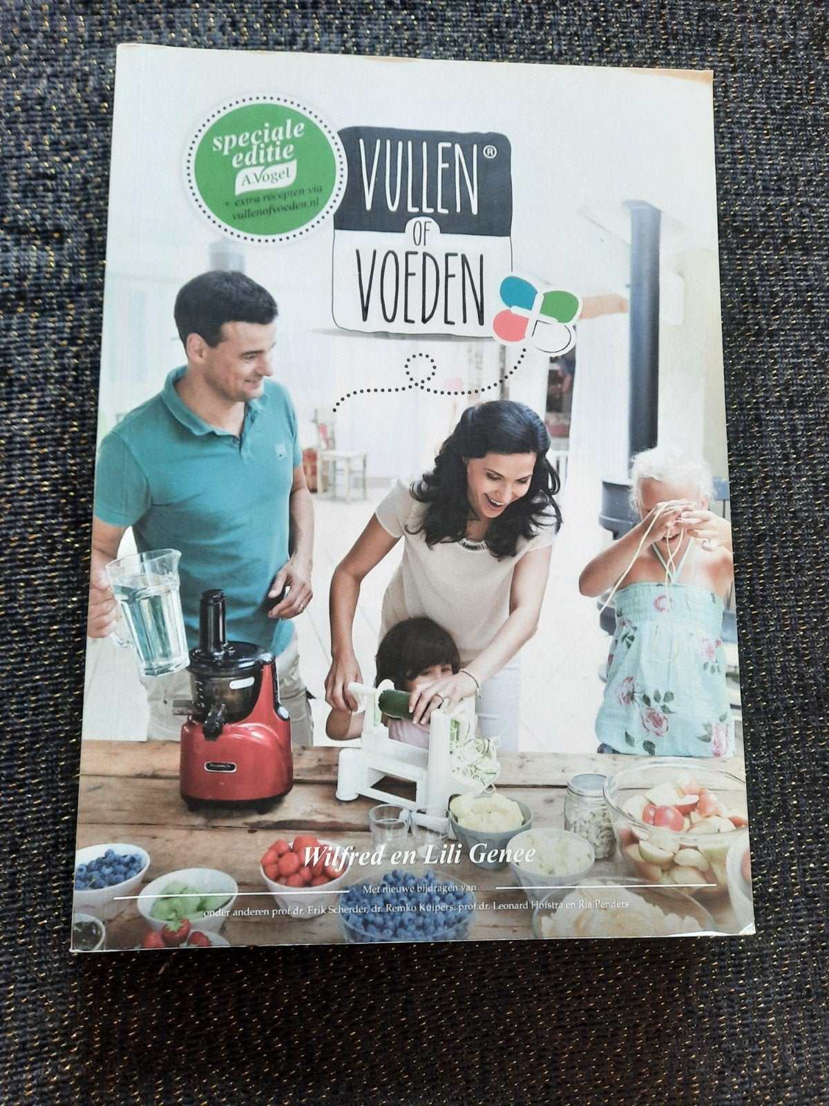 Vullen of Voeden - Wilfred en Lili Genee (paperback), Ophalen of Verzenden, Zo goed als nieuw, Dieet en Voeding, Wilfred Genee, Lili Genee