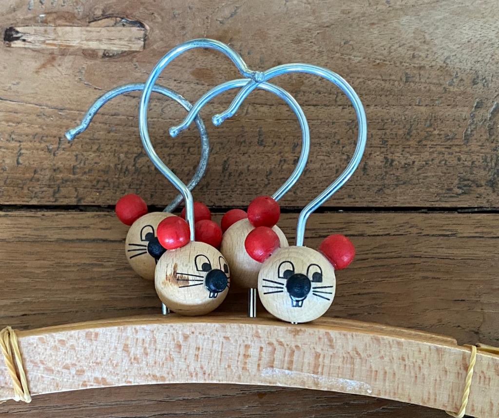 Houten Baby Kledinghangers met muisje, Ophalen of Verzenden, Gebruikt
