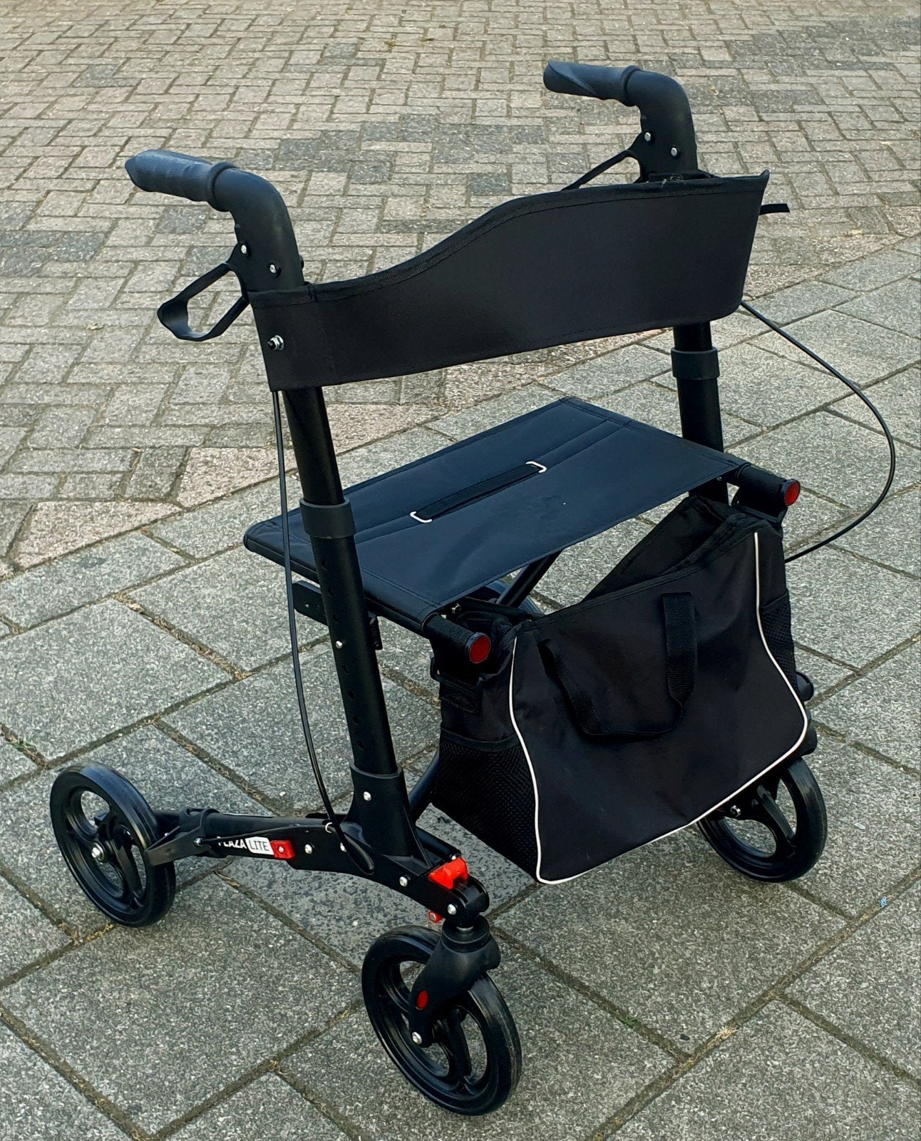 Lichtgewicht Rollator dubbel inklapbaar NIEUW, Lichtgewicht, Nieuw, Ophalen of Verzenden, Lichtgewicht rollator