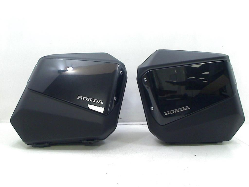 Kofferset Honda NT 1100 2022-2023 (NT1100A SC84A) 2023, Honda, Gebruikt, Hanauer Landstraße  222-224, Frankfurt am Main 60314, , Duitsland