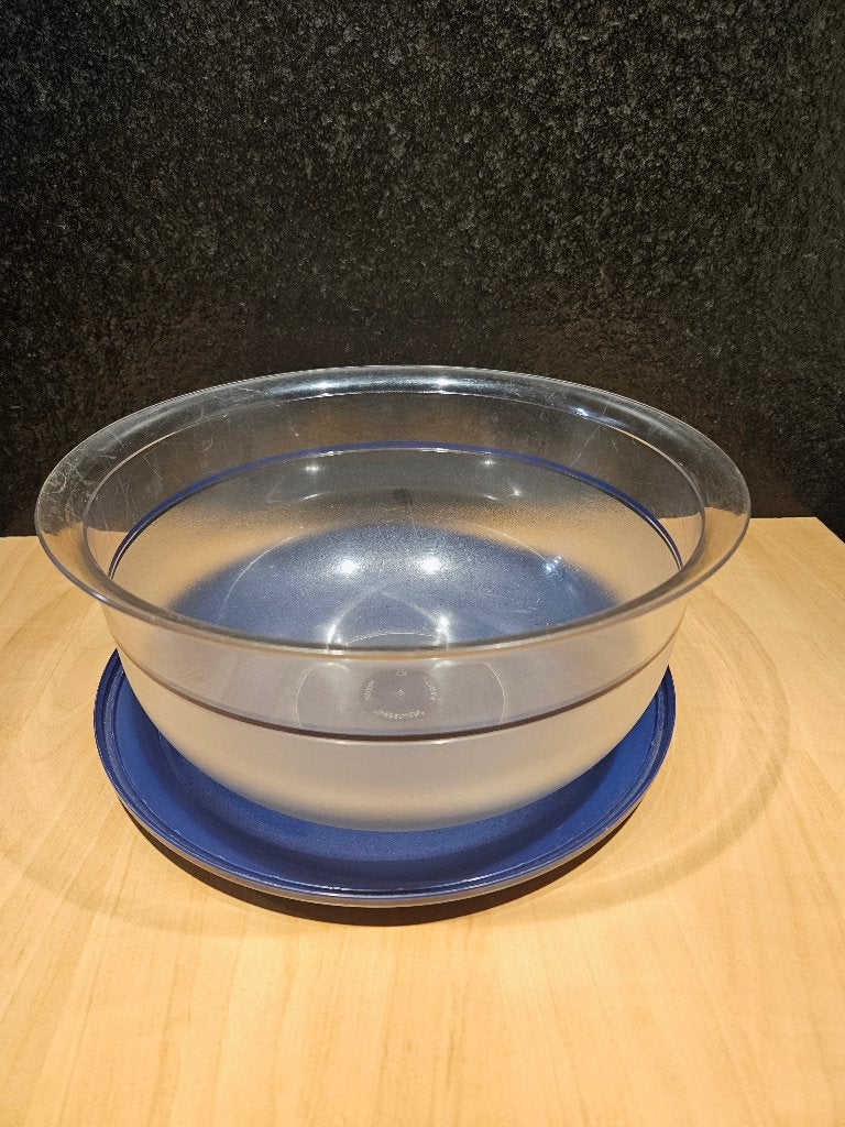 Tupperware serveerschaal met deksel - 3,5 ltr, Gebruikt, Schaal, Blauw, Ophalen of Verzenden