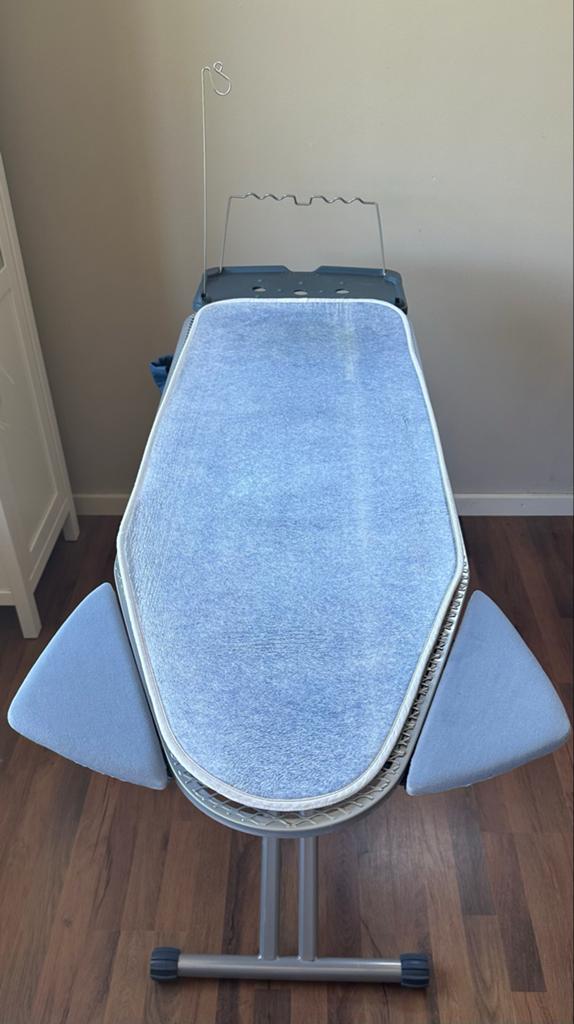 Philips Easy8 Strijkplank Extra Breed met ShoulderWing, Ophalen, Zo goed als nieuw