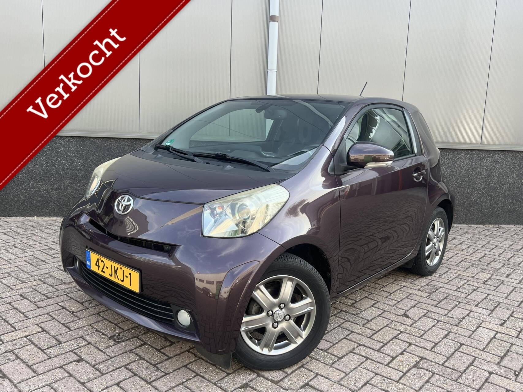 Toyota iQ 1.0 VVTi Aspiration Keyless Stoelverwarming NAP, Gebruikt, Automatische klimaatregeling, Overige kleuren, 4 stoelen