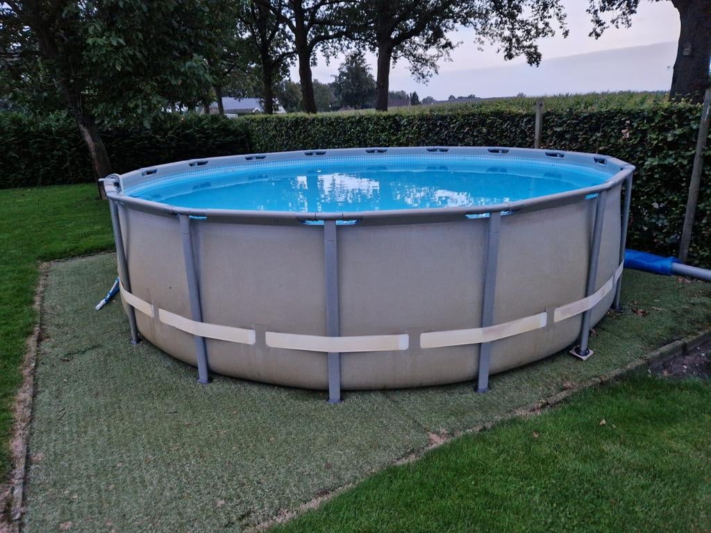 Intex Opzetzwembad - Rond, Compleet met Accessoires, Gebruikt, 80 tot 120 cm, Rond, 300 cm of meer