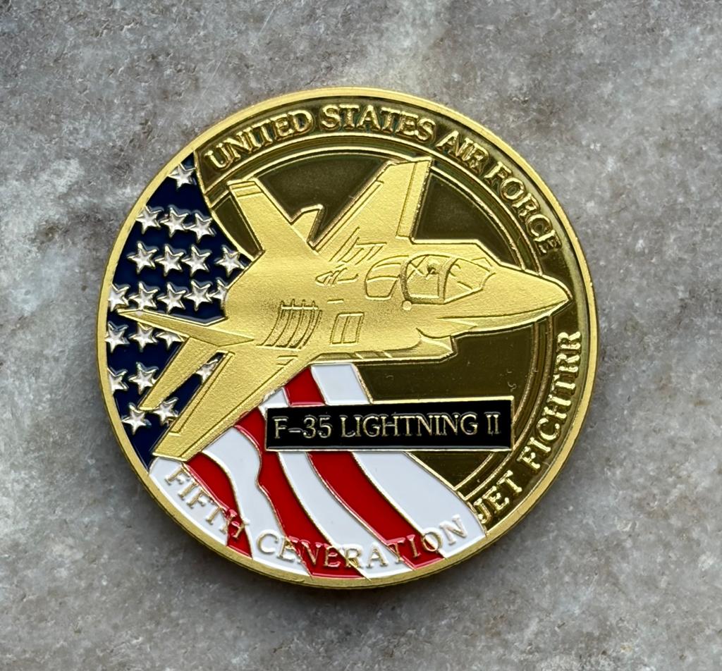US Air Force F-35 lightning 2 coin, Ophalen of Verzenden, Luchtmacht, Amerika, Embleem of Badge