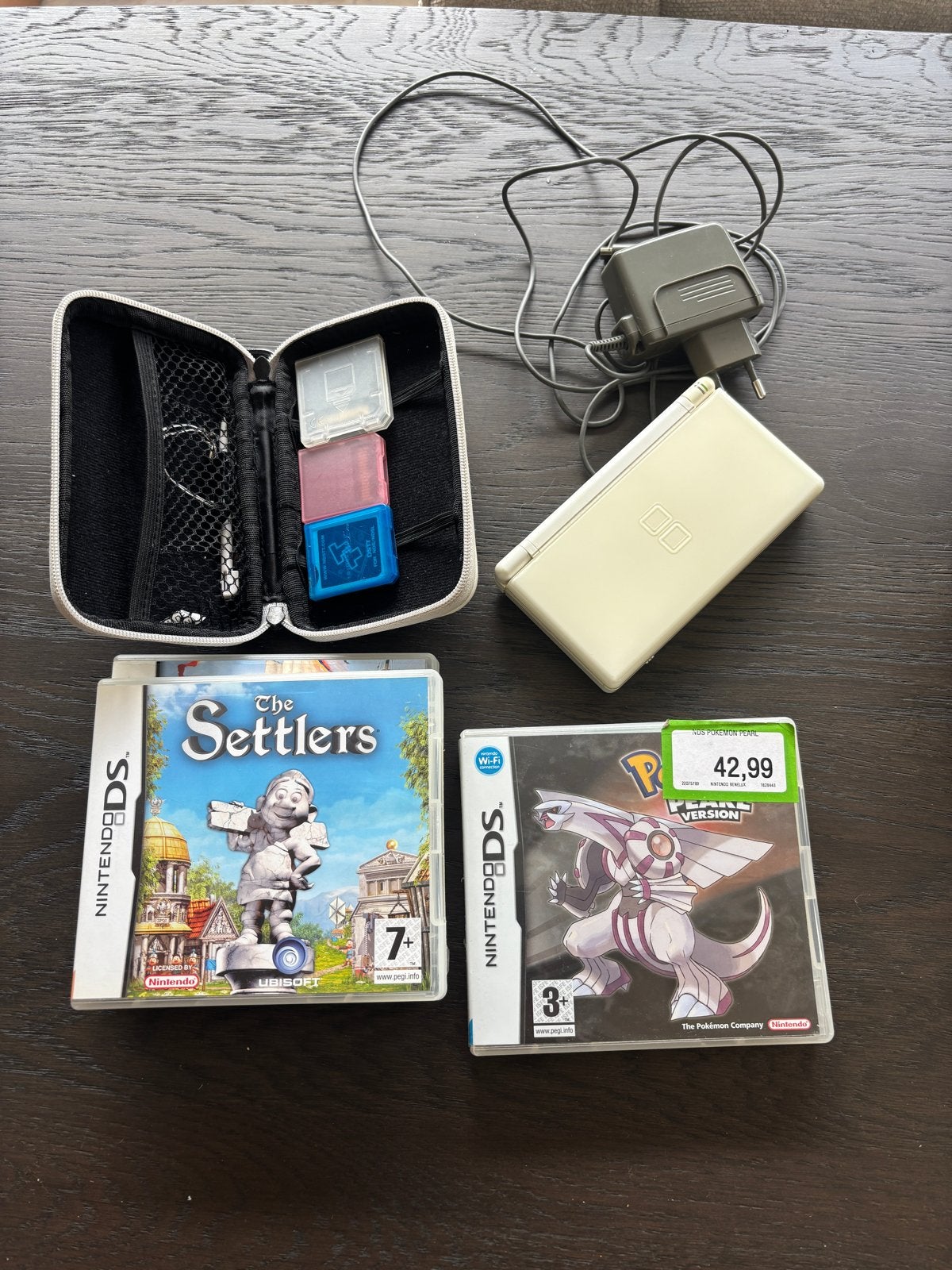 Nintendo DS Lite met games en accs (incl pokemon en mario), Spelcomputers en Games, Wit, Ophalen of Verzenden, DS Lite, Gebruikt