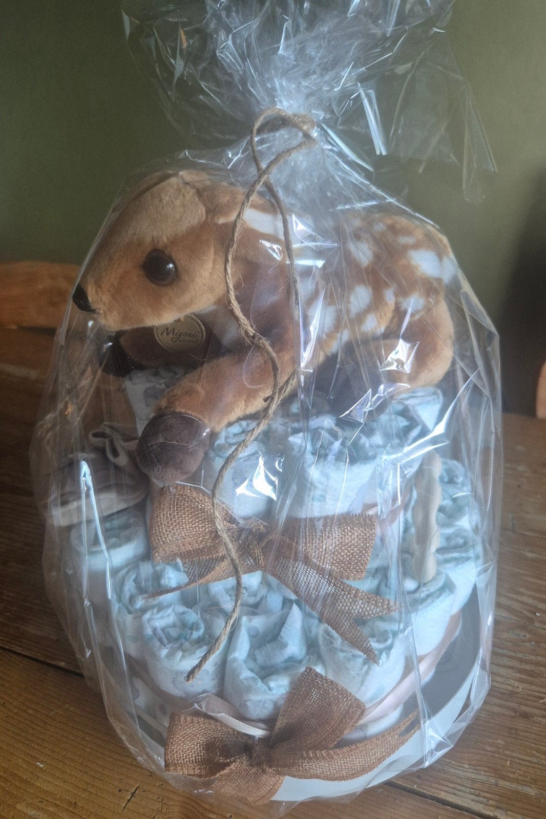 Luiertaart met Pamperluiers, sokjes en bijtring, Ophalen, Nieuw, Kraamcadeau