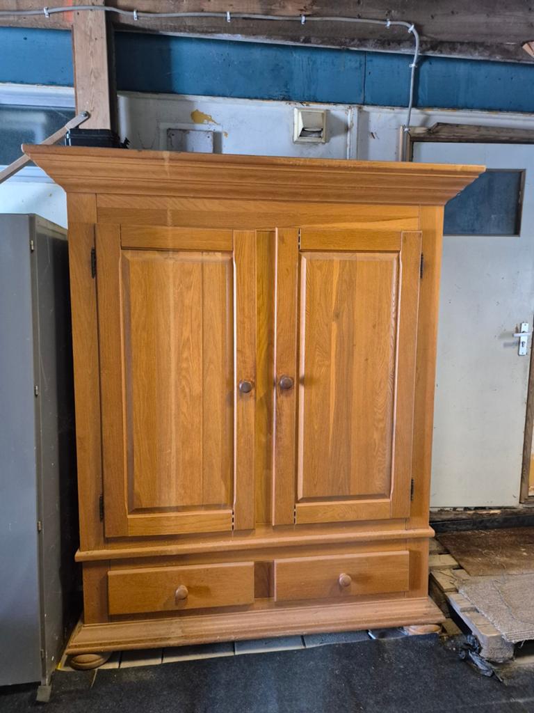 Graris grote eiken kast, Huis en Inrichting, Ophalen, Gebruikt, 25 tot 50 cm, 150 tot 200 cm