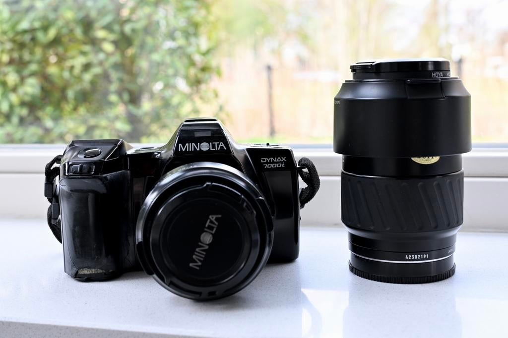 Minolta Dynax 7000i, incl. 2 zoom lenzen, Audio, Tv en Foto, Fotocamera's Analoog, Ophalen of Verzenden, Spiegelreflex, Minolta