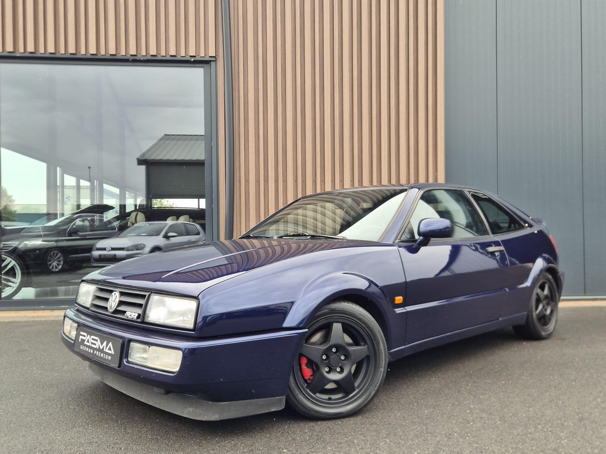 Volkswagen Corrado 3.2 V6 R32 | Gerestaureerd | Liefhebbersa, Auto's, Voorwielaandrijving, Stof, Zwart, 3189 cc