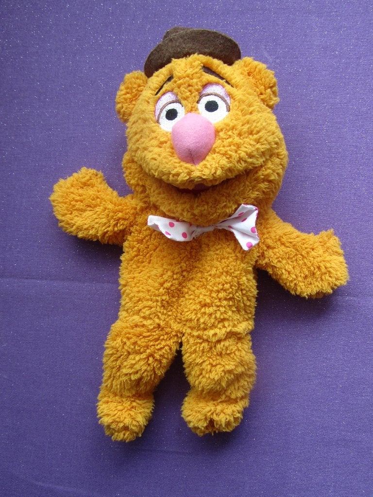 DISNEY THE MUPPETS Knuffel HANDPOP BEER FOZZIE **Nieuw**, Disney, Beer, Nieuw, Ophalen of Verzenden