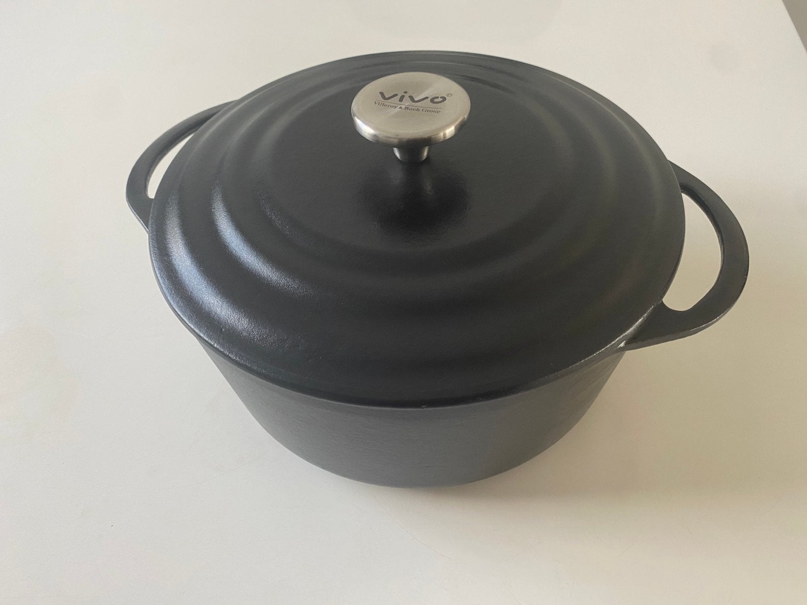 Vivo Villeroy en Boch gietijzeren braadpan diameter 24 Cm, Ophalen of Verzenden, Zo goed als nieuw, Gietijzer