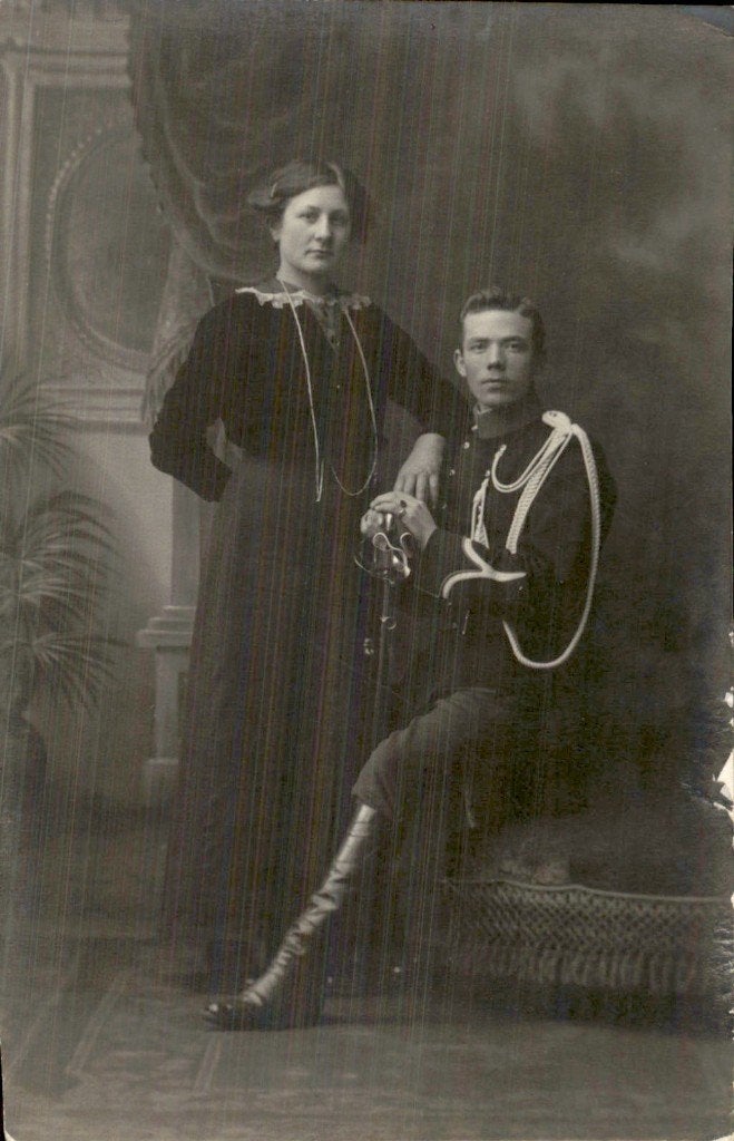 Leeuwarden - Portret - Militair met sabel, Ophalen of Verzenden, Voor 1920, Gelopen, Friesland
