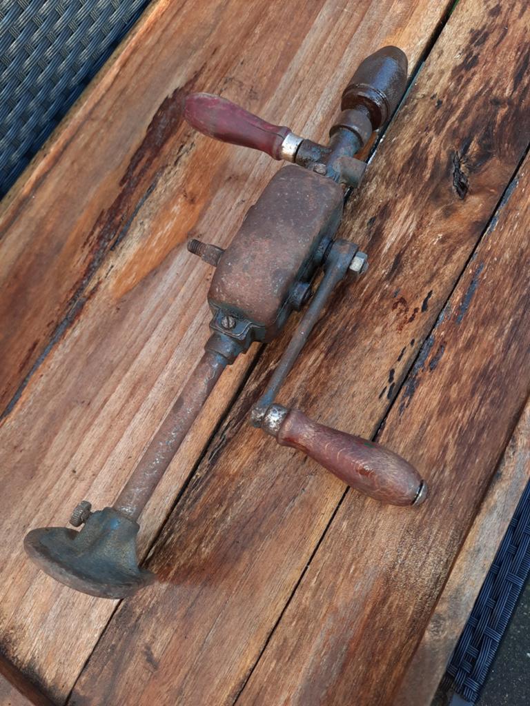 Te koop Antieke boormachine, Ophalen of Verzenden, Boormachine