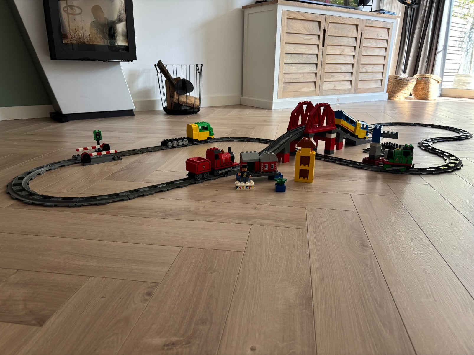 Lego duplo treinset, brug, Thomas de trein, Kinderen en Baby's, Ophalen of Verzenden, Zo goed als nieuw, Duplo