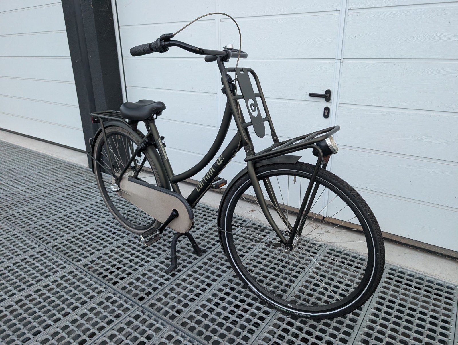nieuw model Cortina u
U4 3 versnellingen mat leger groen
maa, 50 tot 53 cm, Ophalen, Zo goed als nieuw, Versnellingen