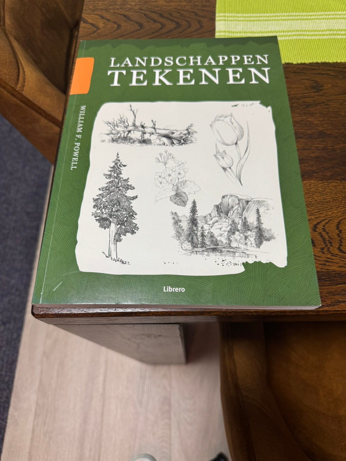 W.F. Powell - Landschappen tekenen, Zo goed als nieuw, Tekenen en Schilderen, W.F. Powell, Ophalen of Verzenden