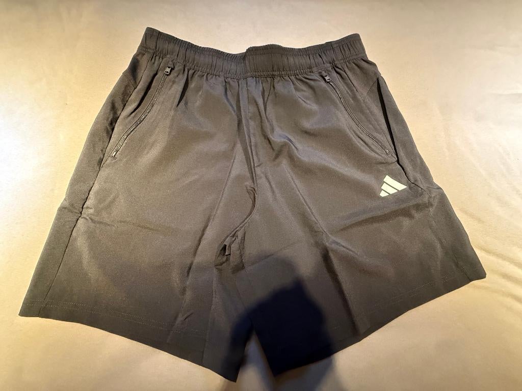 Adidas heren sportbroek - Train Essentails Woven, Maat 48/50 (M), Zwart, Nieuw, Ophalen of Verzenden
