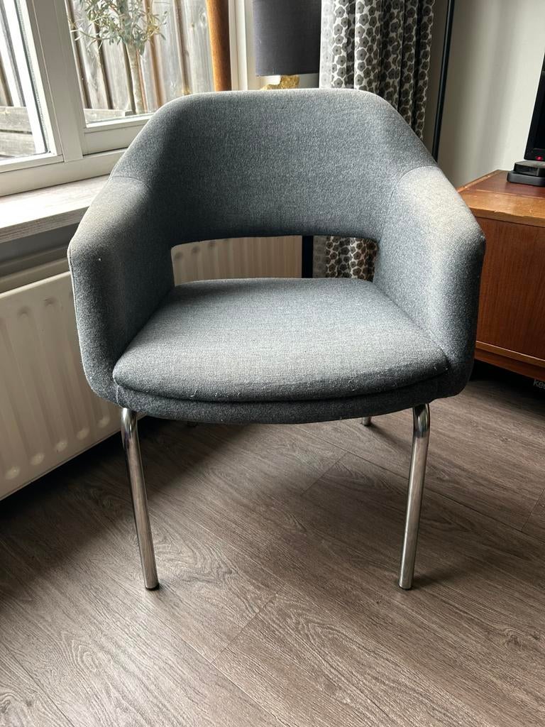 Stoel / fauteuil Johanson Design, Ophalen, 75 tot 100 cm, Zo goed als nieuw, Stof