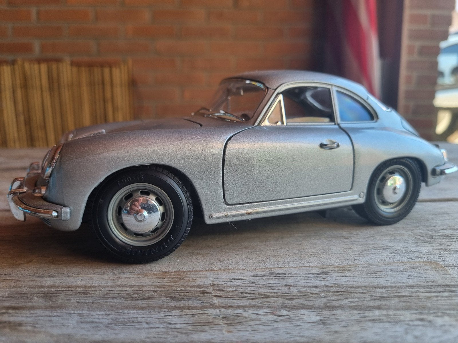 Bburago Porsche 356 B (1961) Schaalmodel, Ophalen of Verzenden, Zo goed als nieuw, Auto, Bburago