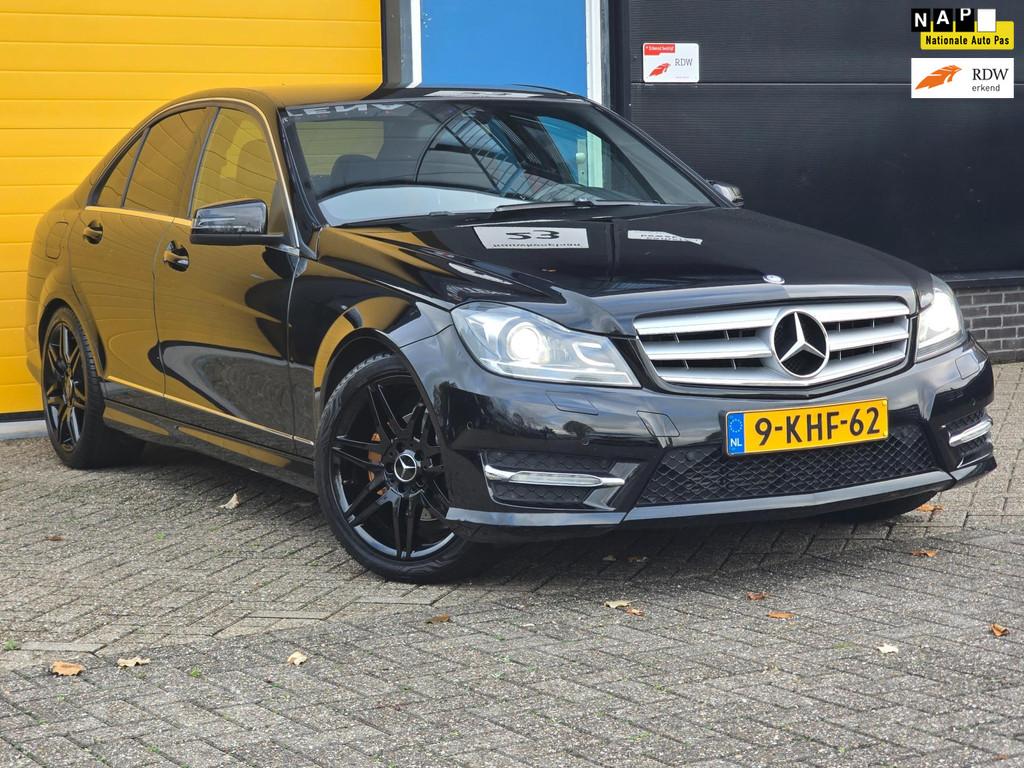 Mercedes-Benz C-klasse 180 AMG Pakket / NAP / TOPSTAAT / AUT, Euro 5, Achterwielaandrijving, Zwart, Sedan
