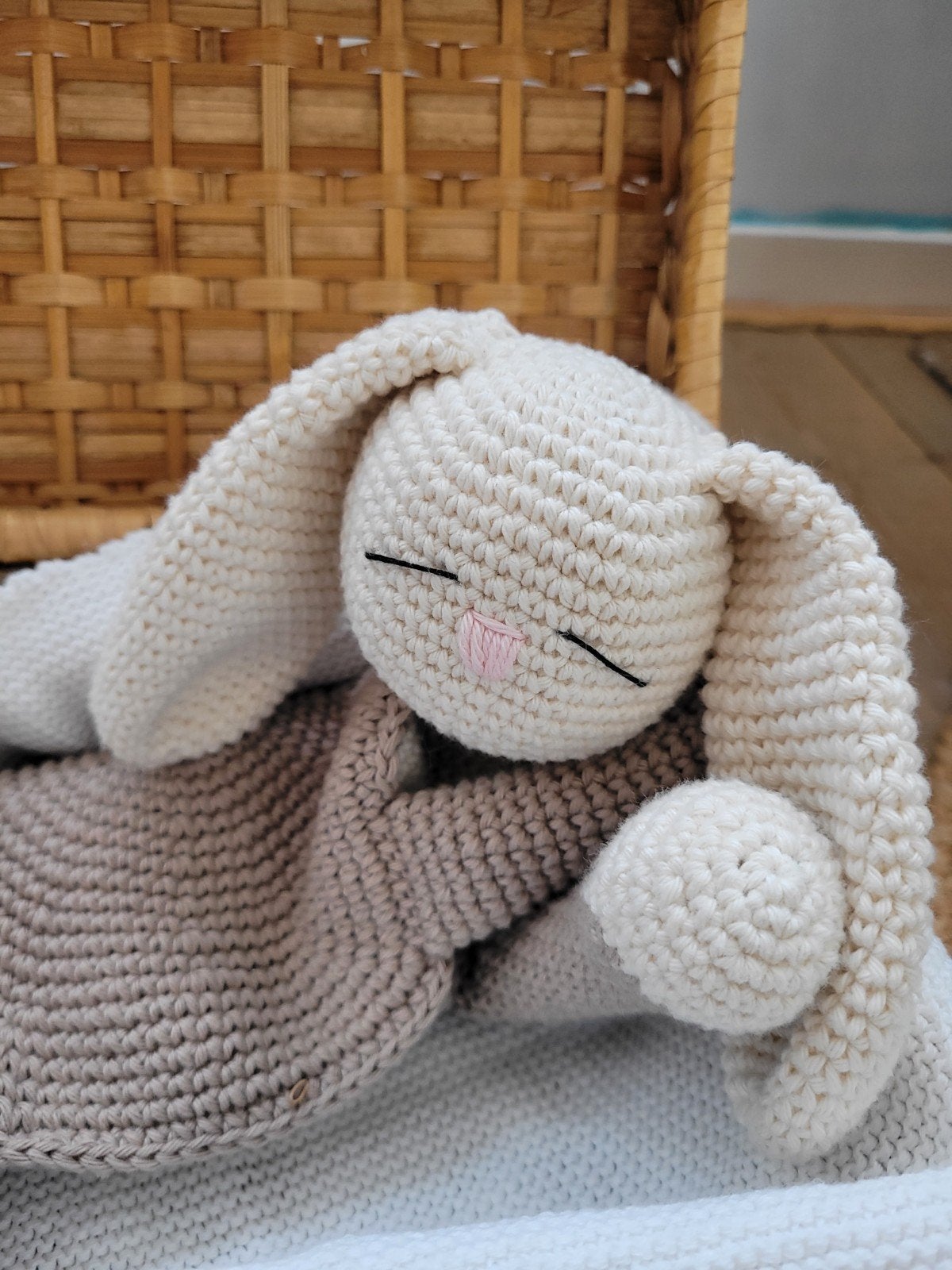 Knuffeldoekje konijn. Gehaakt. Nieuw., Ophalen of Verzenden, Nieuw, Overige typen
