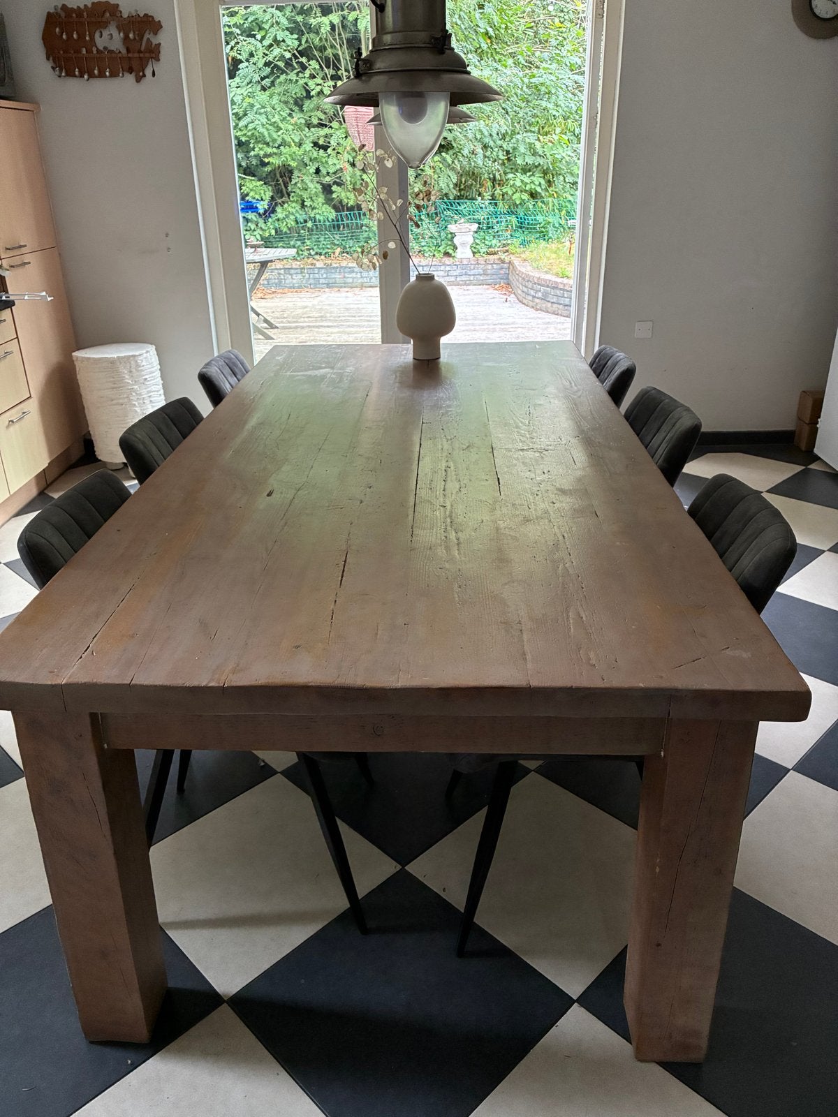 Geleefde eettafel, oorspronkelijk stamtafel uit café, Gebruikt, 100 tot 150 cm, 200 cm of meer, Ophalen of Verzenden