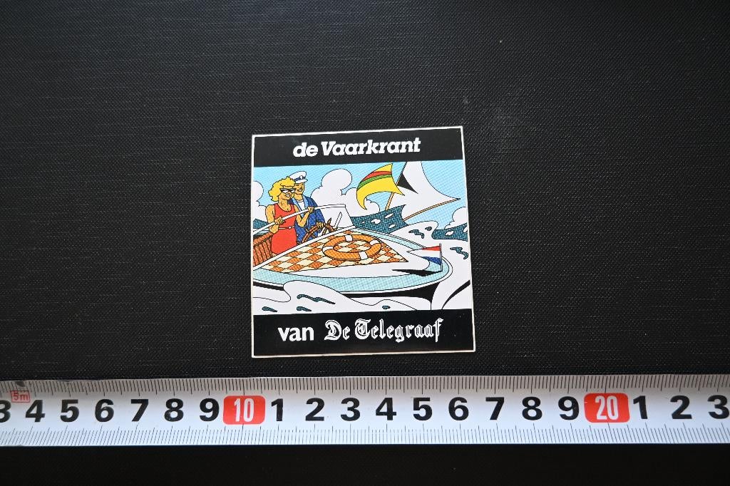 sticker de vaarkrant van de telegraaf - strip krant, Verzamelen, Ophalen, Zo goed als nieuw