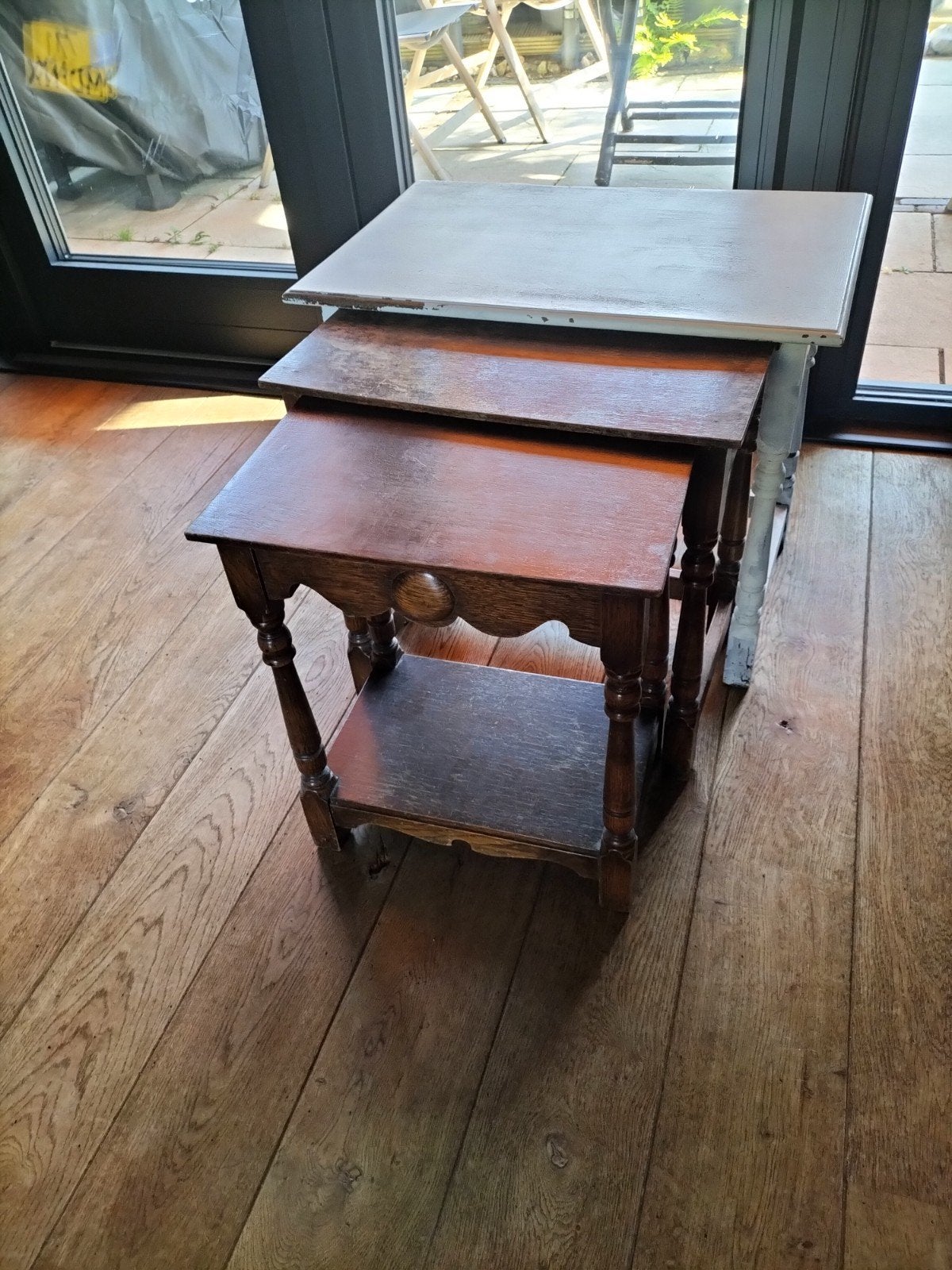 Oude eiken nesttafels., Ophalen of Verzenden, Gebruikt, Rechthoekig, Minder dan 55 cm