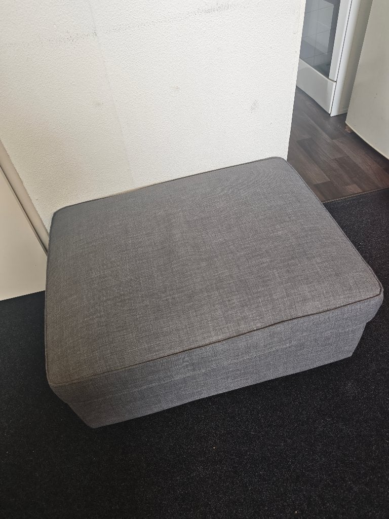 Kivik Hocker Ikea Grijs te Koop, Huis en Inrichting, Ophalen, Stof, 75 tot 100 cm, Zo goed als nieuw