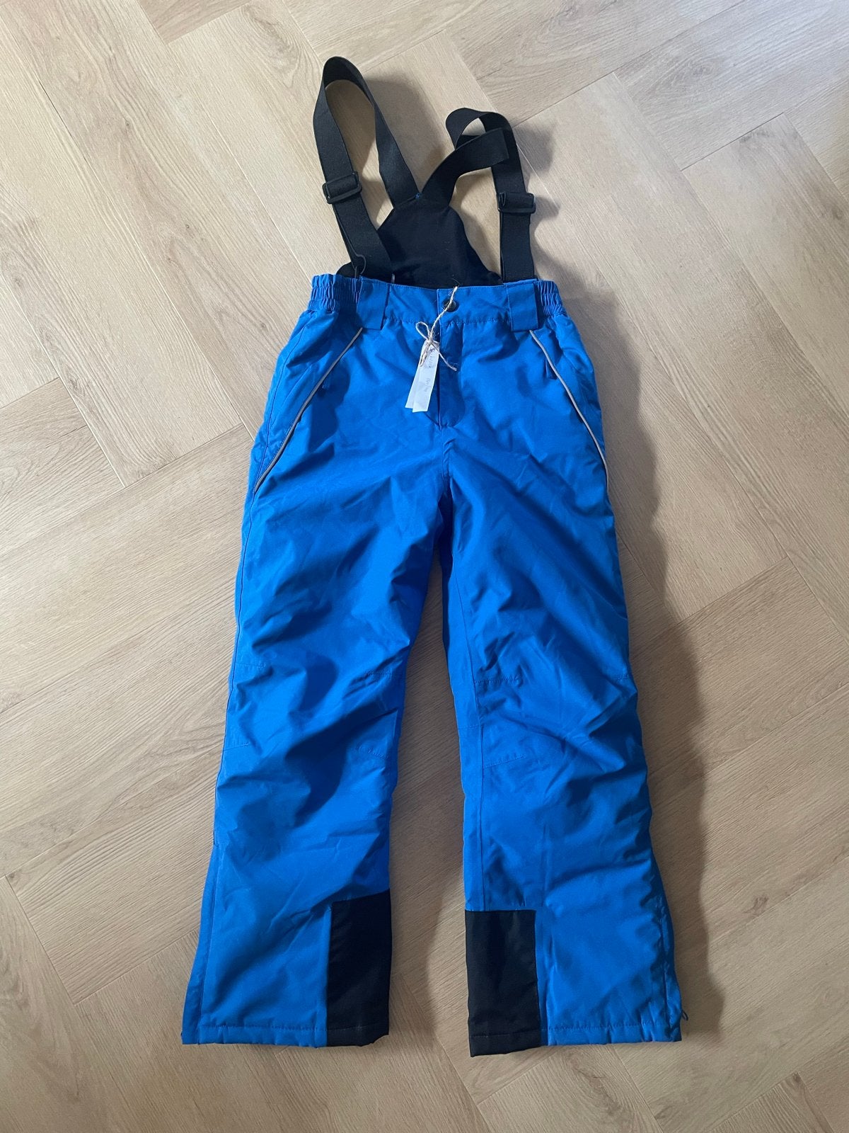 Blauwe skibroek maat 134/140 - Zo goed als nieuw, Ophalen of Verzenden, Zo goed als nieuw, Jongen of Meisje, Broek