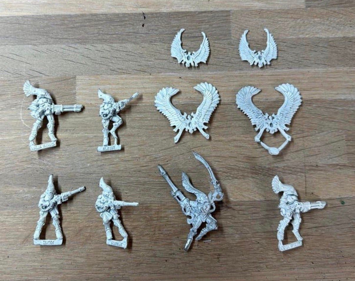 Warhammer Eldar Swooping Hawks + Baharroth (metal), Ophalen of Verzenden, Zo goed als nieuw, Warhammer