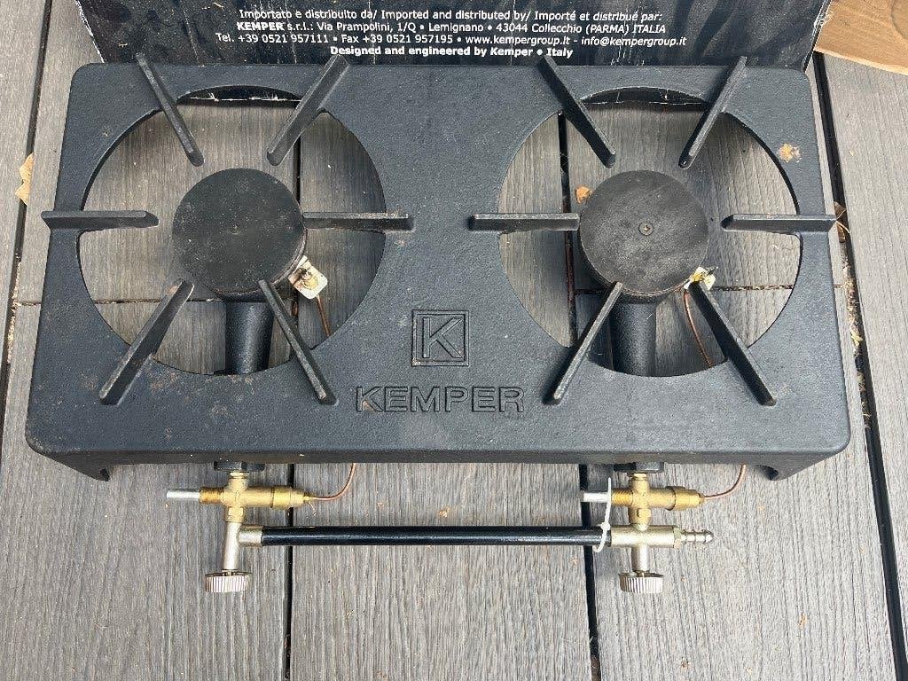 Kemper 2-pits gietijzeren gasfornuis, Ophalen, Gebruikt