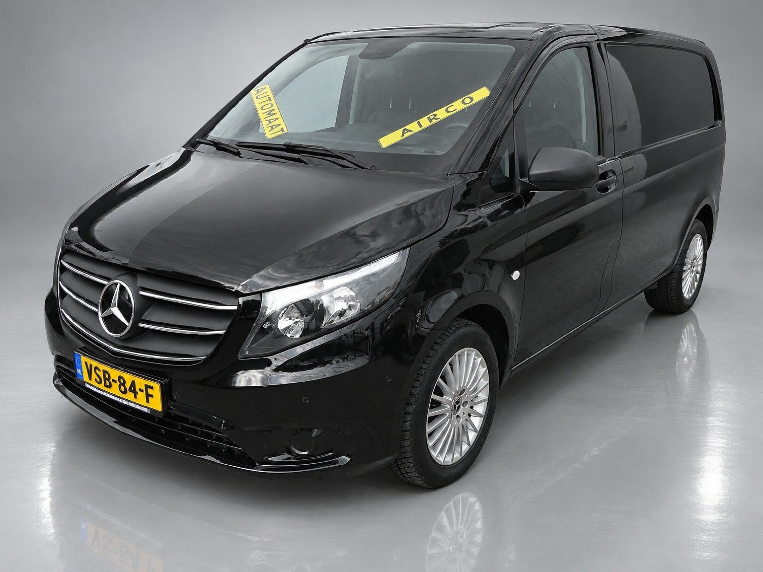 Mercedes-Benz Vito 114 CDI 140 PK AIRCO 3 ZITS LEDER NAVIGAT, Dealer onderhouden, Gebruikt, 4 cilinders, 2000 kg