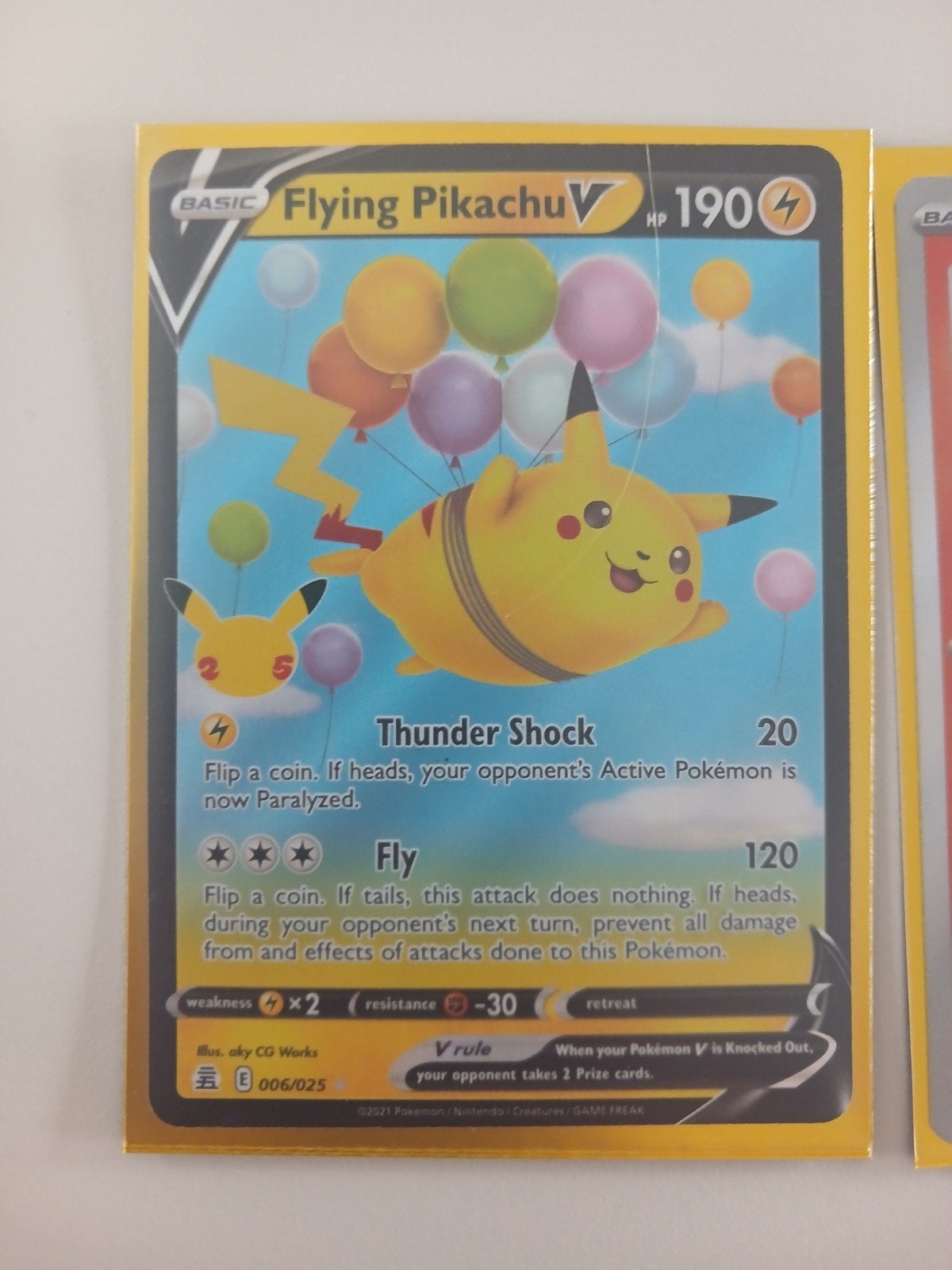 Flying Pikachu V (Celebrations) Pokémon Kaart 006/025, Ophalen of Verzenden, Zo goed als nieuw, Losse kaart