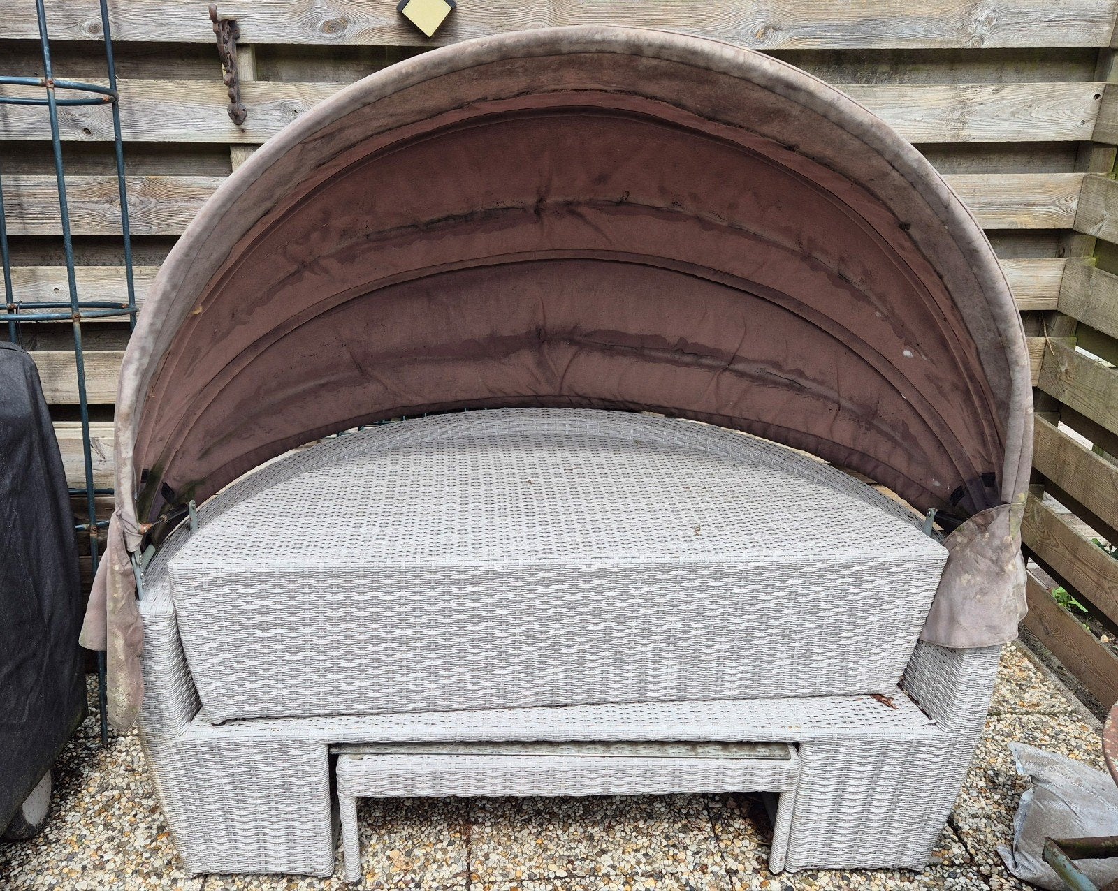 Duoseat met bankje, tafeltje gehard glas, bruine kussens, Gebruikt, Rotan, Loungeset, Bank